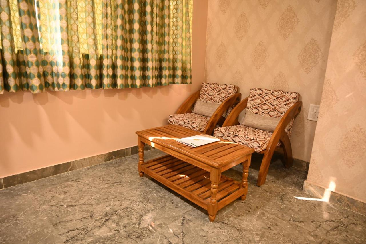 The Shah Imperial Hotel Gwalior Exterior photo